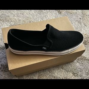 Womens Ugg BREN black slip in size 10